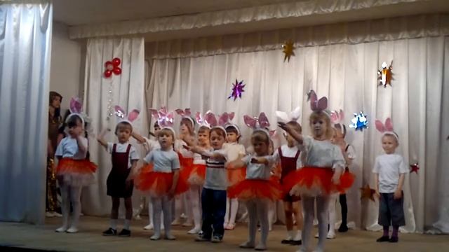 танец маленьких зайчат смотреть онлайн