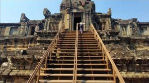 Тупиковая архитектура в огромной пирамиде Та Кео в Анкоре - бессмысленно-ли- от 20 фев 2024