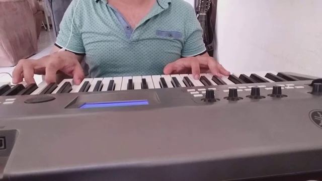 Electric piano & slap смотреть онлайн
