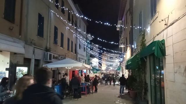 Путешествие по Италии|Прогулка в Гроссето | Grosseto смотреть онлайн