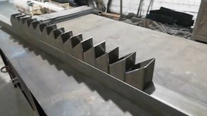 Лестница на центральном косоуре своими руками