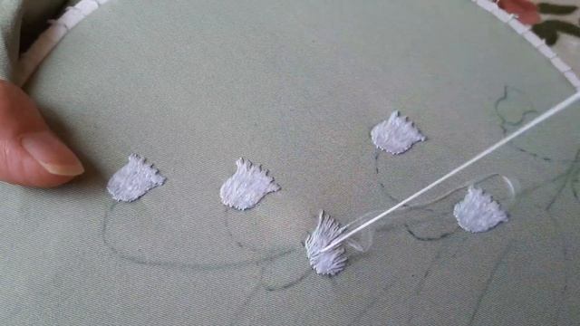 Вышивка гладью для начинающих. Первые шаги. Урок 7. Stitch embroidery for beginners. Lesson 7. смотреть онлайн