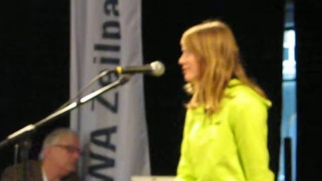 Laura Dekker op de openingsdag van de Hiswa deel 5 смотреть онлайн