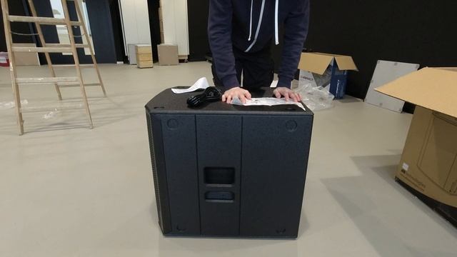 db technologies Sub 618 unboxing Subwoofer 18 Zoll Active Subwoofer смотреть онлайн