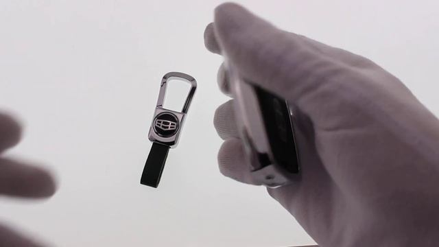 Чехол для ключей GEELY зеленый (оправа хром) смотреть онлайн