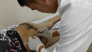 как делать укол в ягодицу видео