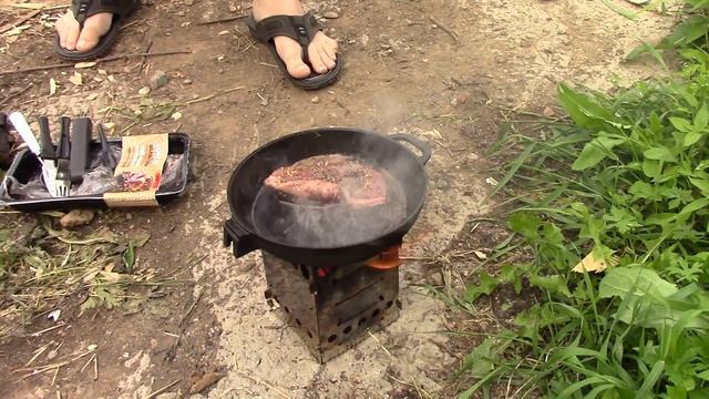 Готовим стейк на Биохит Т15 смотреть онлайн