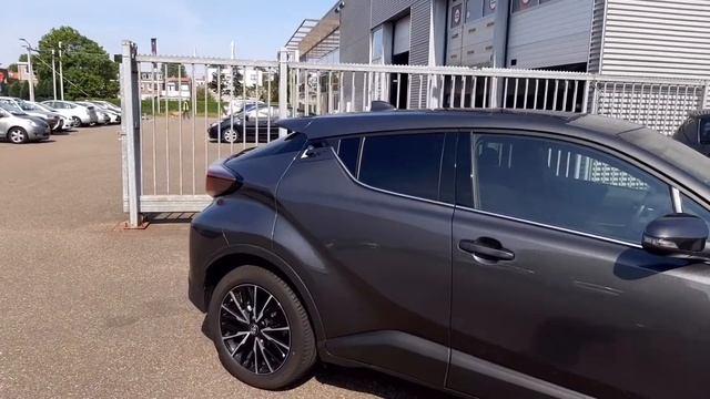 Toyota C-HR 1.8 Hybrid Executive Ultimate - Louwman.nl смотреть онлайн