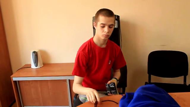 Александр Петров - "Ну, вот как-то так люди переодеваются" смотреть онлайн