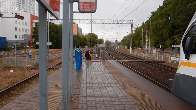 Возле какого вагона стоят валидаторы? Лайфхак с МЦД. Против турникетов ЦППК смотреть онлайн