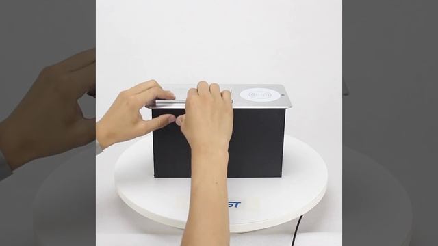 Smart Pop Up Desktop Socket 2 universal Ac USBA Type C charger QI 10 W wireless charging station смотреть онлайн