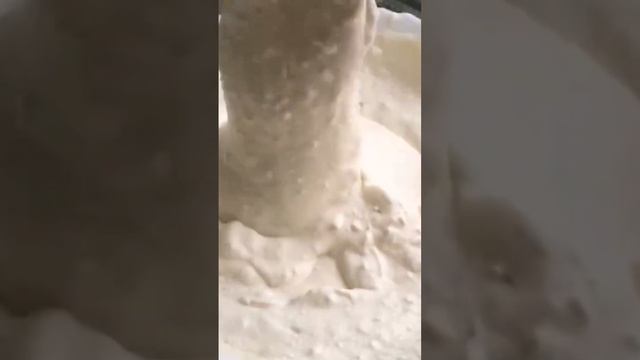 Сырники с кислыми ягодами