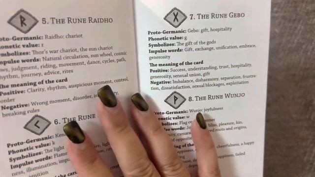 The Power of the Runes, Flip Through / Runes смотреть онлайн