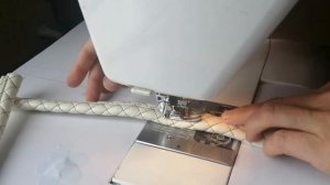 КАК СДЕЛАТЬ РУЧКИ НА СУМКУ? МОЙ ЛЮБИМЫЙ СПОСОБ, ОЧЕНЬ ЛЕГКИЙ,БЕЗ ЛИШНЕЙ ФУРНИТУРЫ