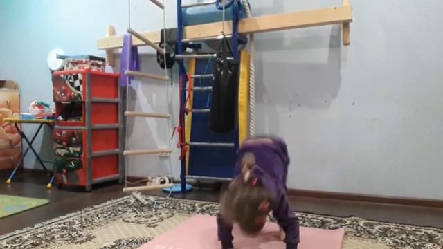 Комплекс для укрепления рук и плечевого пояса детей смотреть онлайн