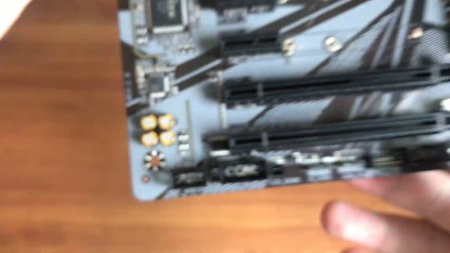 Обзор Материнки Gigabyte Z690 UD DDR4 смотреть онлайн