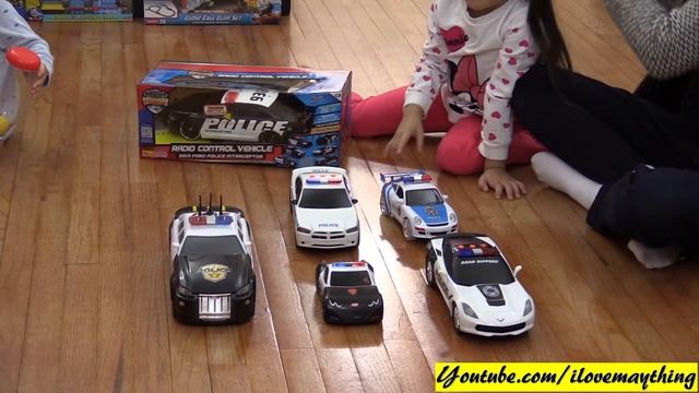 Toy Cars for Kids: Jada RC Police Car Ford Interceptor Unboxing and Playtime Fun Video смотреть онлайн