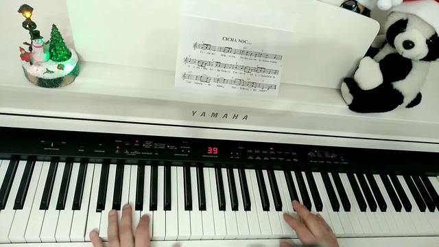 Cicha noc by Pan Koncercik Piano. Instrumental piano solo cover Yamaha CLP 430. смотреть онлайн