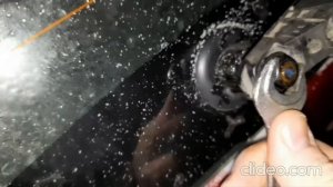 Установка поводка заднего дворника на  Renault Sandero Stepway