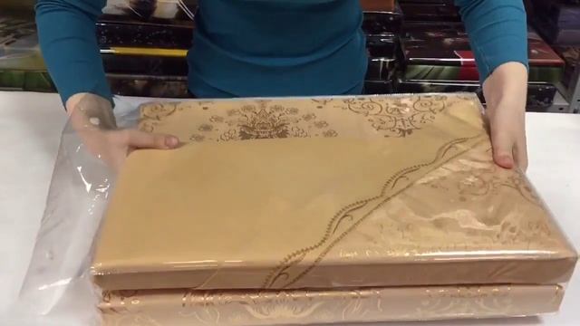 Комплект постельного белья из коллекции Жаккард с вышивкой смотреть онлайн