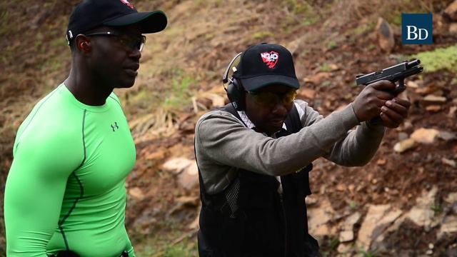 Shooting range gains popularity among rich Kenyans смотреть онлайн
