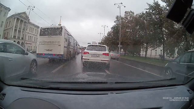 Тест автомобильного видеорегистратора КАРКАМ Зеркало А7 передняя камера пасмурно