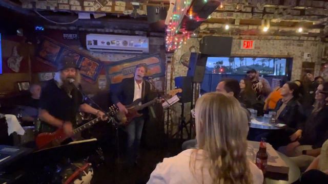 The Jon Nichols Band & Beth Hart смотреть онлайн
