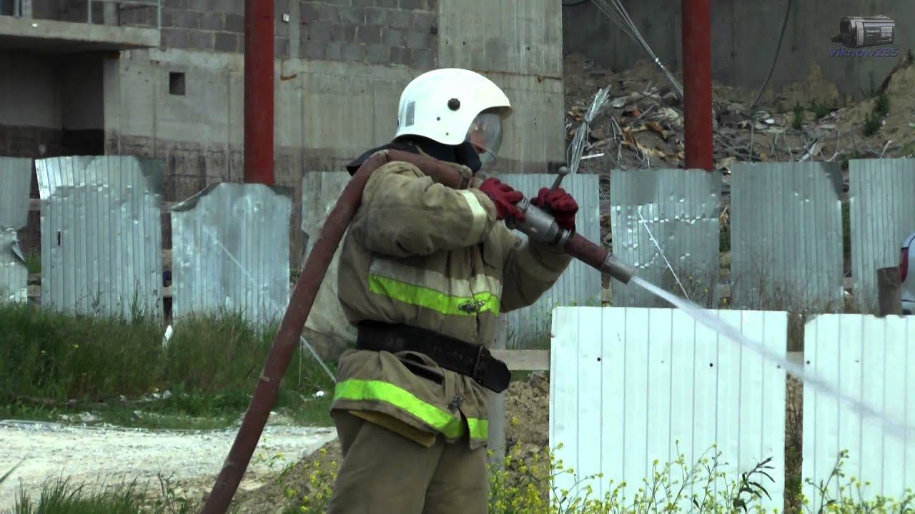 Что горит в 14 микрорайоне в Новороссе? смотреть онлайн