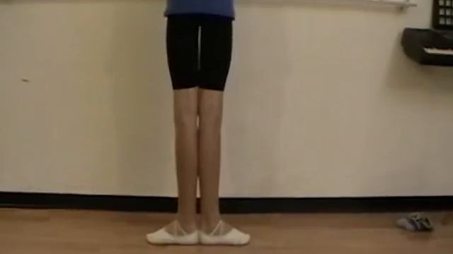 Temps levé sauté. Классический танец. Урок 35 смотреть онлайн