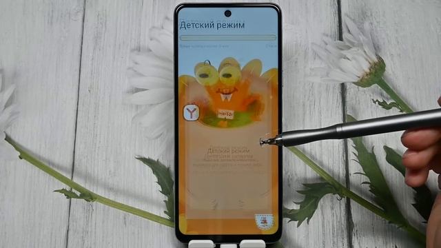 Tecno Pova 3. Полный обзор. Тесты производительности,  камеры, автономности, батарея на 7000 мАч.