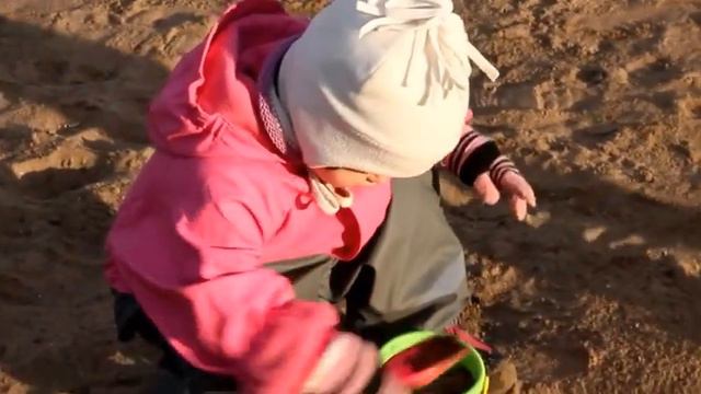 Кормим чаек.Река Лососинка .Карелия.large family смотреть онлайн