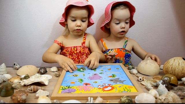 Сюрпризы. Настольная детская игра Магнитная рыбалка. Играем в рыбалку. Видео для детей.