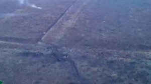 Российский танк выдерживает попадание из танка вСу.