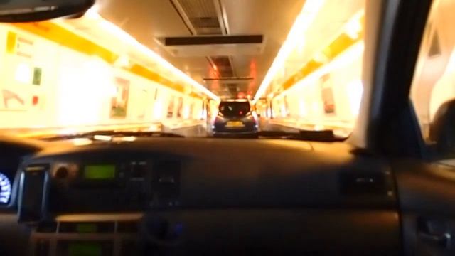 Shuttle Crossing La Manche Channel Tunnel смотреть онлайн