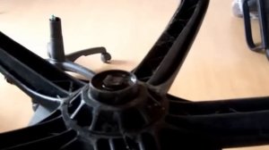 Как выбить газлифт из крестовины пластиковой  в  стуле или кресле.