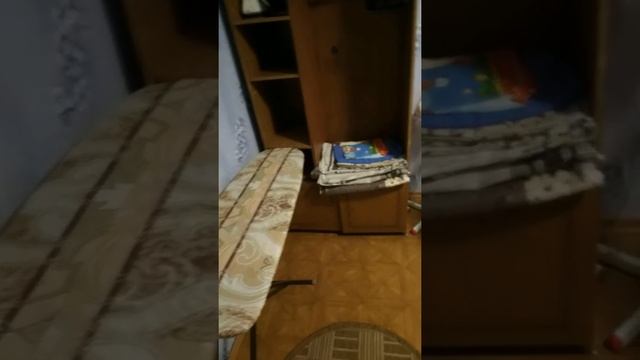 Двухкомнатная дача в 7 минутах ходьбы от моря. смотреть онлайн