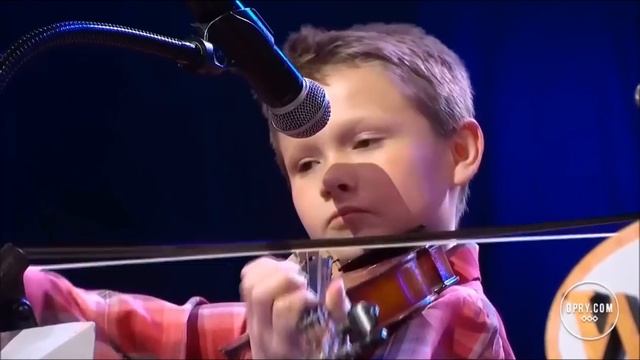 Carson Peters and Ricky Skaggs - "Blue Moon of Kentucky" ( Live at the Grand Ole Opry ) смотреть онлайн