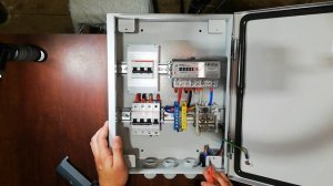 ВРУ для частного дома. Разделение PEN проводника.