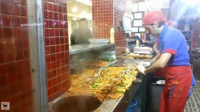 Турецкая кухня! Уличная еда Стамбула. Очень интересное видео смотреть онлайн