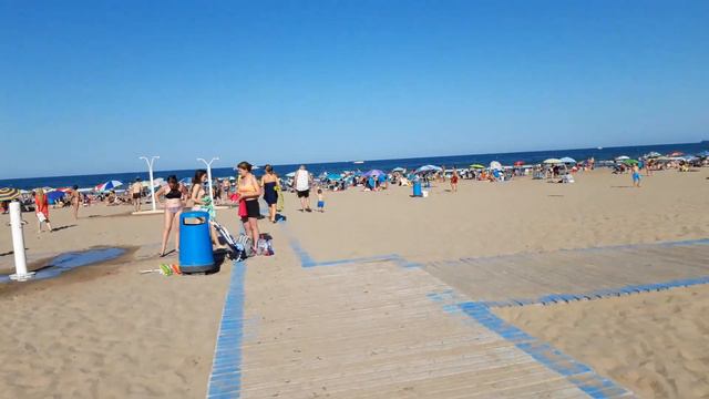 Центральный пляж города Валенсия, Испания - Мальвароса/ central beach of Valencia, Spain - Malvaros смотреть онлайн