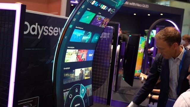 Revoluční otočný monitor Samsung Odyssey ARK! (IFA 2022 # 1626) смотреть онлайн