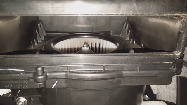 2013 Honda Fit Cabin Air Filter Replacement смотреть онлайн