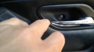 Бмв е39 ремонт и настройка  внутренней ручки двери.