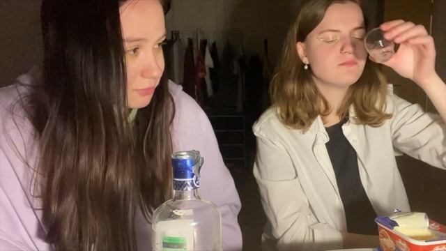 Играем в Ярославу Тринадцатко «Девочка-Тучка» пьяный обзор смотреть онлайн