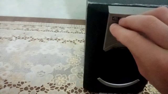 комп. колонка 4U приём в fm диапазоне. смотреть онлайн