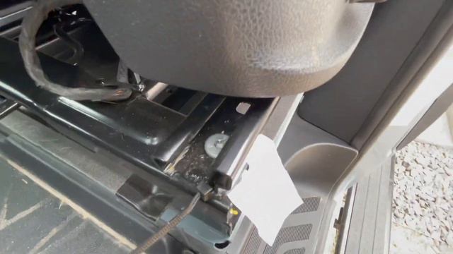 How to Remove 2020 Mercedes Benz Sprinter /Winnebago Revel Seat and Swivel Base смотреть онлайн