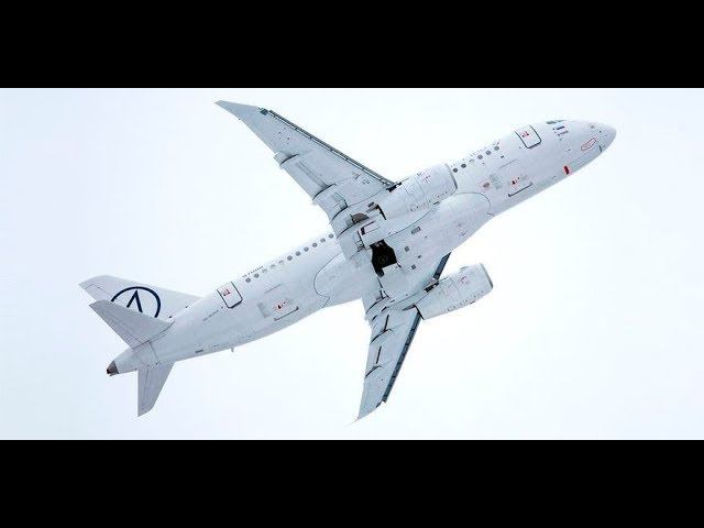 Saberlets Sukhoi Superjet 100 - Суперджет 100 с гребневыми законцовками крыла