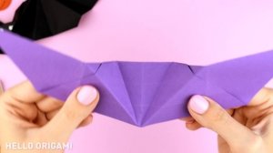 Оригами Летучая Мышь из бумаги машет крыльями | DIY Halloween | Origami Paper Flapping Bat