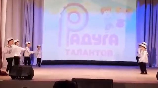 Танец "Яблочко" смотреть онлайн