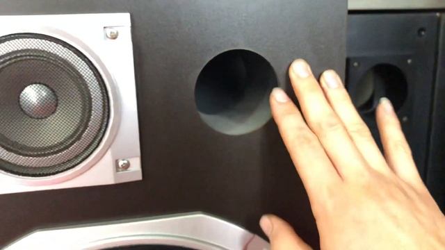 Loa Victor S-D7 Bass 30 lỗ thông hơi kiểu Ma Trận! 6,9 triêu. смотреть онлайн